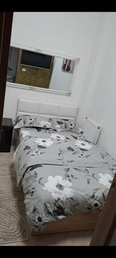Bistro Centru Vechi Craiova Hotel Ngoại thất bức ảnh
